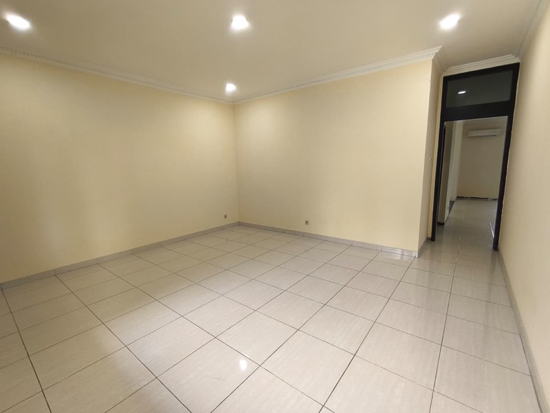 Rumah Disewakan di Jalan Kemang Selatan