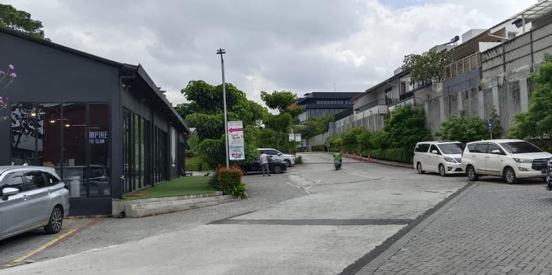 Ruang Kantor Disewakan di Jalan Kemang Raya