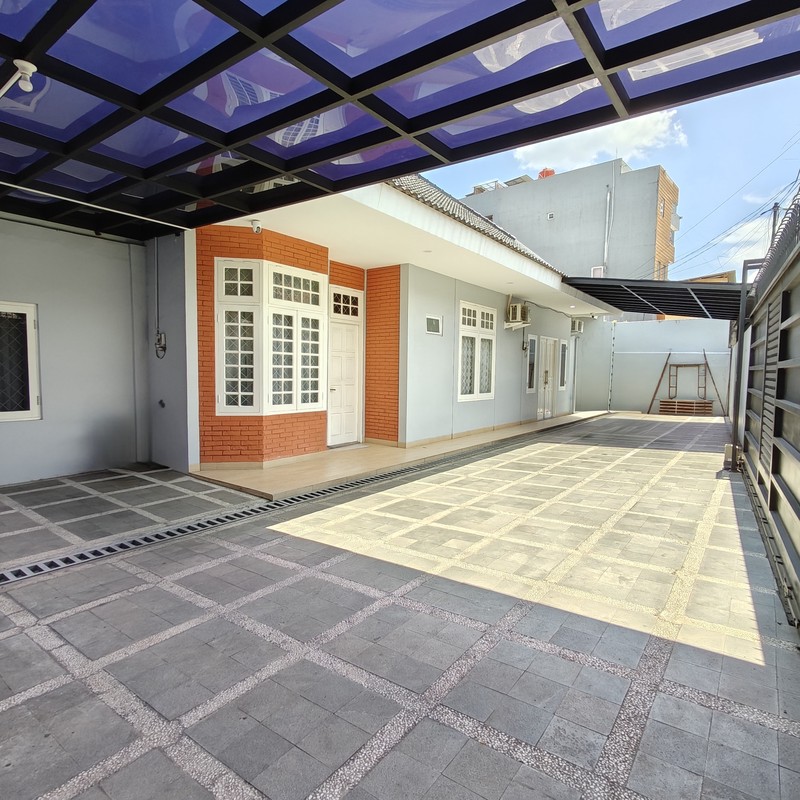 Rumah Baru renovasi 2024 , siap huni tinggal bawa koper area Cipete Kebayoran Baru