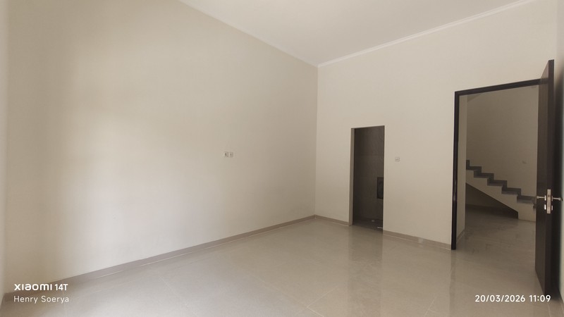 2046. Dijual Rumah Baru Gress Kendangsari, Tenggilis Tengah Surabaya Timur 