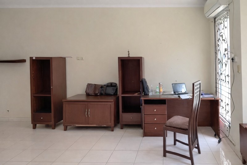 Rumah Lebar 8 Rapih Terawat di Gading Arcadia, Kelapa Gading. Siap Huni