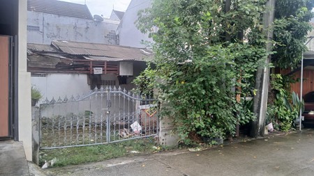Rumah 1 lantai perlu renov ,hitung tanah, Harga di bawah NJOP di Kelapa Gading