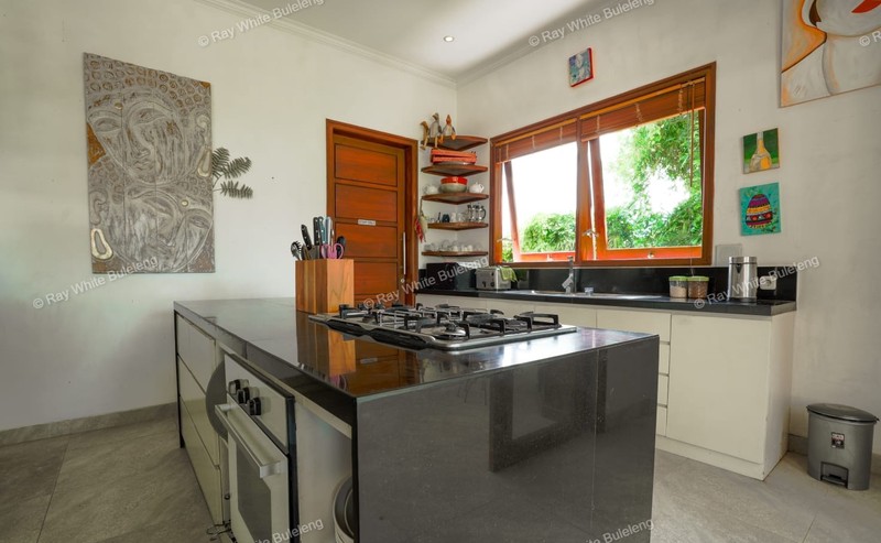 Dream Coastal Villa - Pool & Gazebos, Resort-Size Swimming Pool