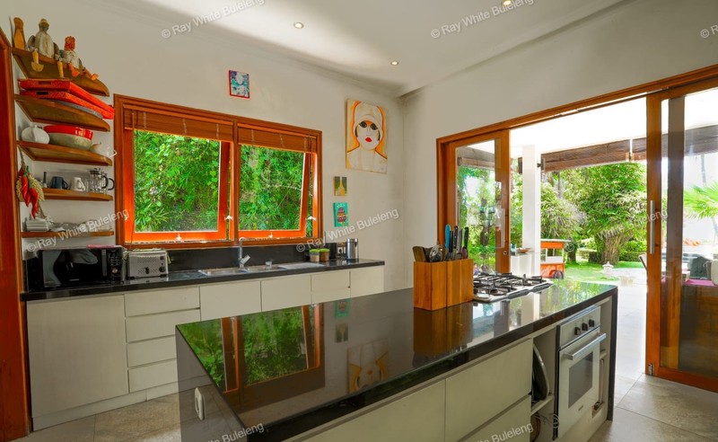 Dream Coastal Villa - Pool & Gazebos, Resort-Size Swimming Pool