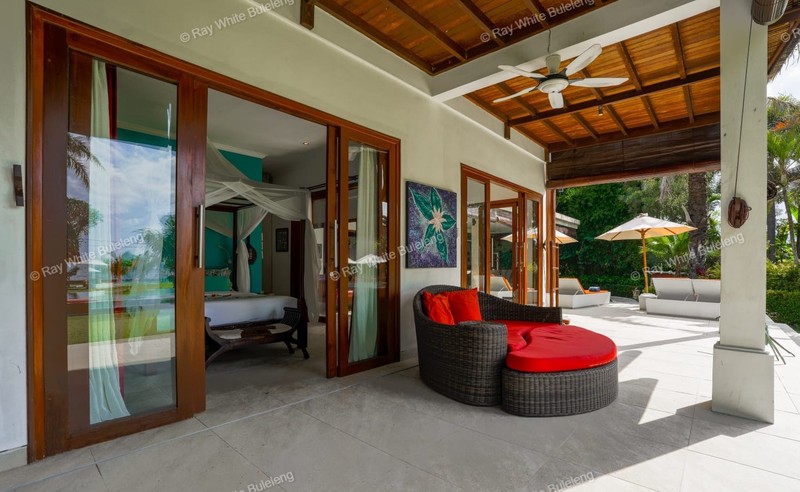 Dream Coastal Villa - Pool & Gazebos, Resort-Size Swimming Pool