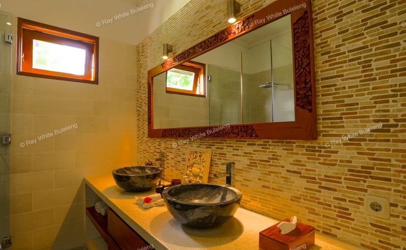 Dream Coastal Villa - Pool & Gazebos, Resort-Size Swimming Pool