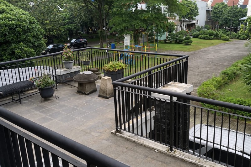 Rumah siap huni di Raffles Hills