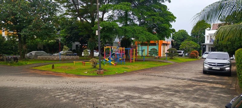 Rumah siap huni di Raffles Hills