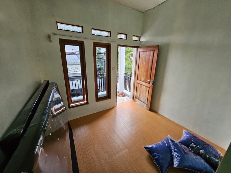 DI JUAL RUMAH KOST  ASRI  2 LANTAI DI JAKA MULYA BEKASI