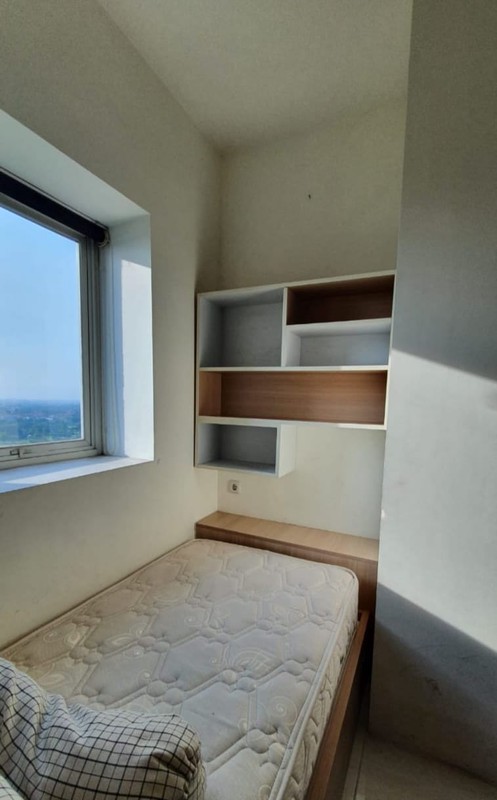 1824. Dijual Apartemen Puncak Bukit Golf Tower B Surabaya Barat