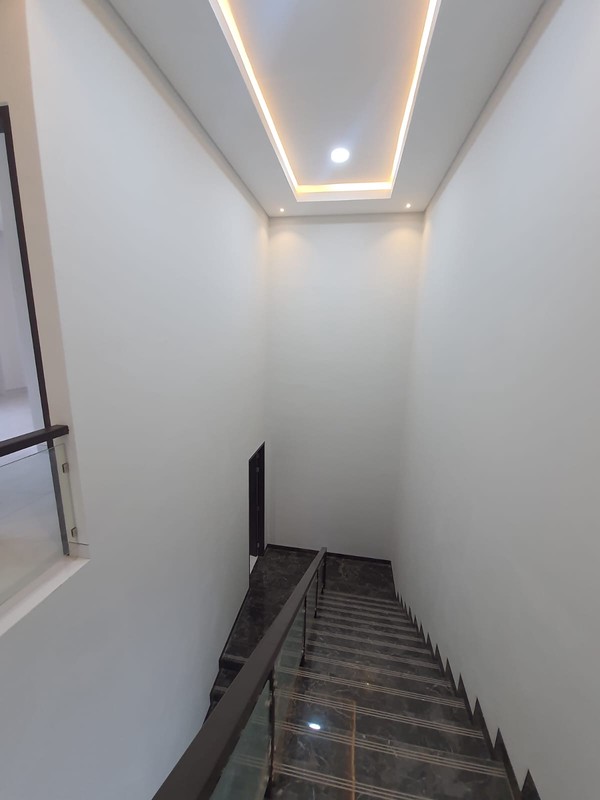 Dijual Rumah Citraland Fullerton Place - Raffles Garden - Newton Hill area  - Split Level Desain Mewah  Dekat GWalk Sekolah Ciputra SIS