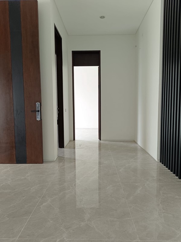 Dijual Cepat Rumah Baru PLUS ROOFTOP District 9 Citraland Utama Tipe ARDMORE Surabaya Barat