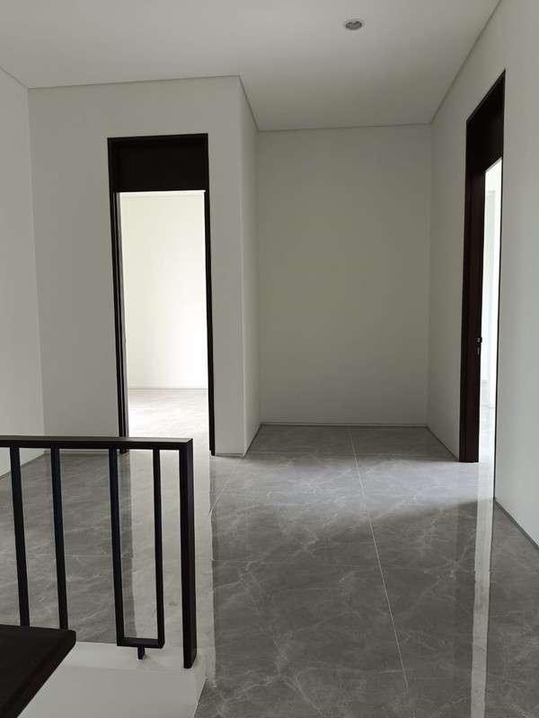 Dijual Cepat Rumah Baru PLUS ROOFTOP District 9 Citraland Utama Tipe ARDMORE Surabaya Barat