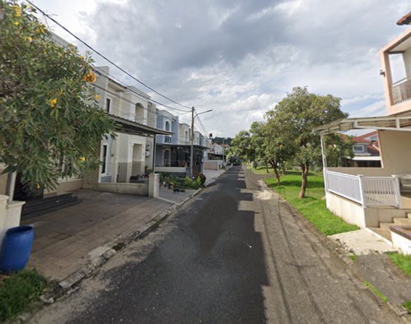 Rumah dua lantai di Perum Citra Garden  Negeri Olok Gading Teluk Betung Barat