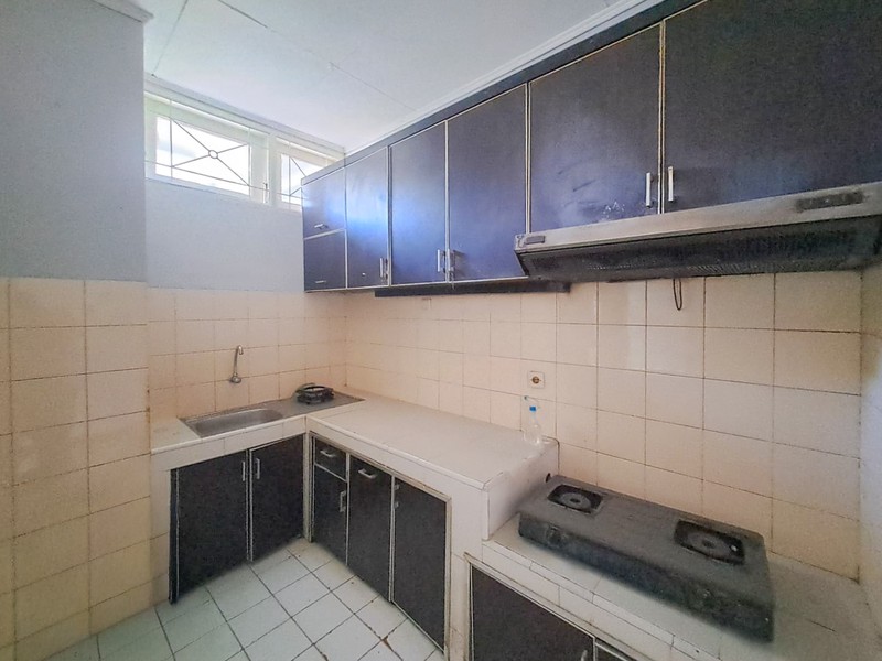 Rumah di Kasuari Bintaro Jaya Sektor 9, dekat Maleo, Mertilang