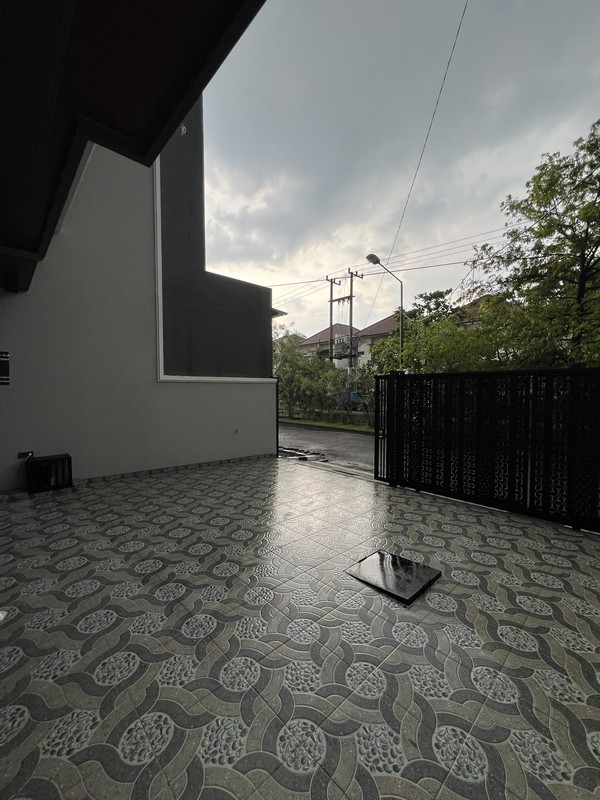 Li90 Dijual Rumah Baru Araya Galaxy Bumi Permai Sukolilo Surabaya 