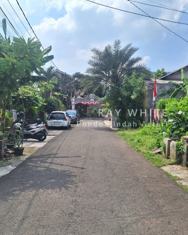 Rumah Hitung Tanah Lebak Bulus Jakarta Selatan Premium Dekat MRT 