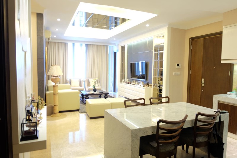 Apartemen Residence 8, Senopati, Kebayoran Baru, Private lift, high floor