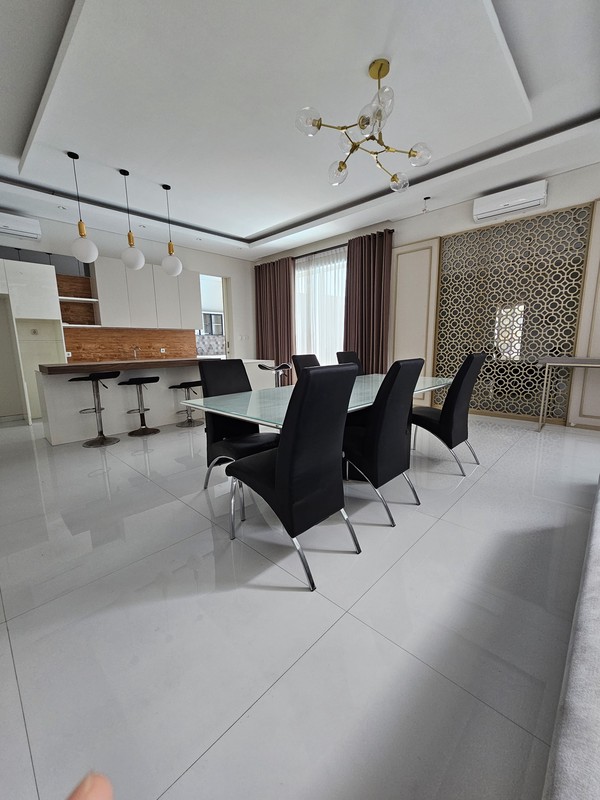 Dijual Rumah Citraland Somerset Surabaya Private Pool Full Furnished Hunian Modern Mewah Golf Area Dekat Palimanan Golf, Universitas Ciputra, Ciputra Hospital, Hokky Buah