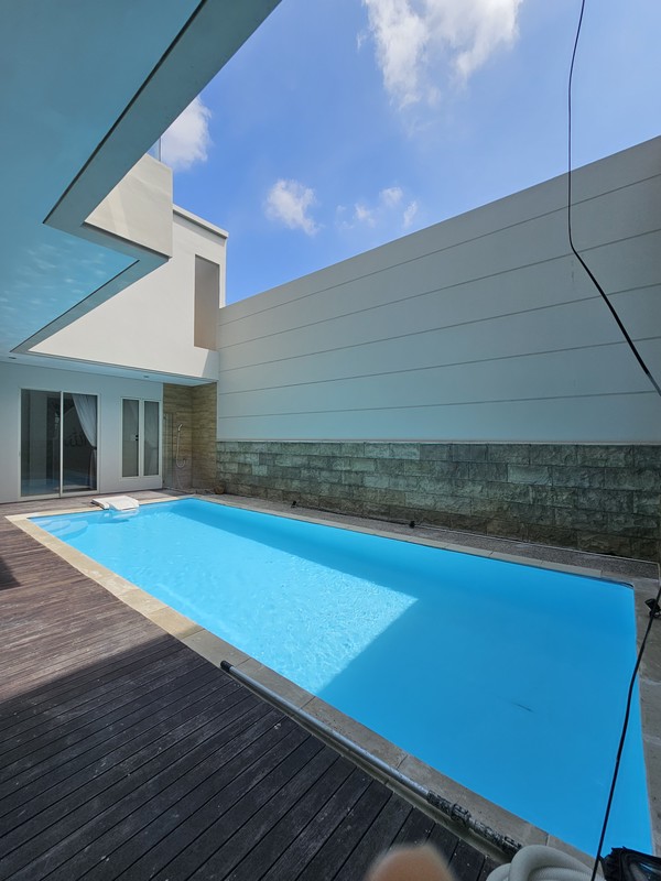 Dijual Rumah Citraland Somerset Surabaya Private Pool Full Furnished Hunian Modern Mewah Golf Area Dekat Palimanan Golf, Universitas Ciputra, Ciputra Hospital, Hokky Buah