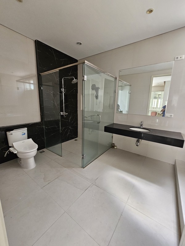 Dijual Rumah Citraland Somerset Surabaya Private Pool Full Furnished Hunian Modern Mewah Golf Area Dekat Palimanan Golf, Universitas Ciputra, Ciputra Hospital, Hokky Buah