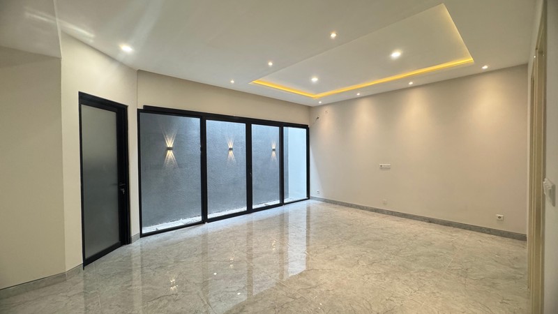 Dijual Rumah Woodland Citraland Surabaya Barat Baru Gress 2 Lantai