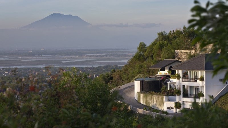 For Sale Freehold - Villa with beautiful view in Jimbaran Bali