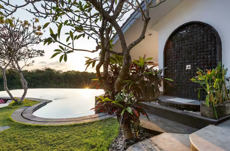 For Sale Freehold - Villa with beautiful view in Jimbaran Bali