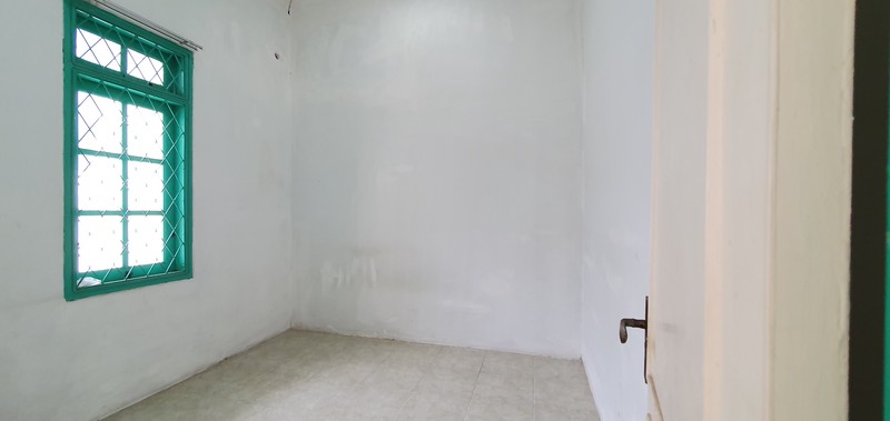 Rumah rapih, bersih, dan siap huni di Gading Griya Lestari, Kelapa Gading, luas 8x15m2.