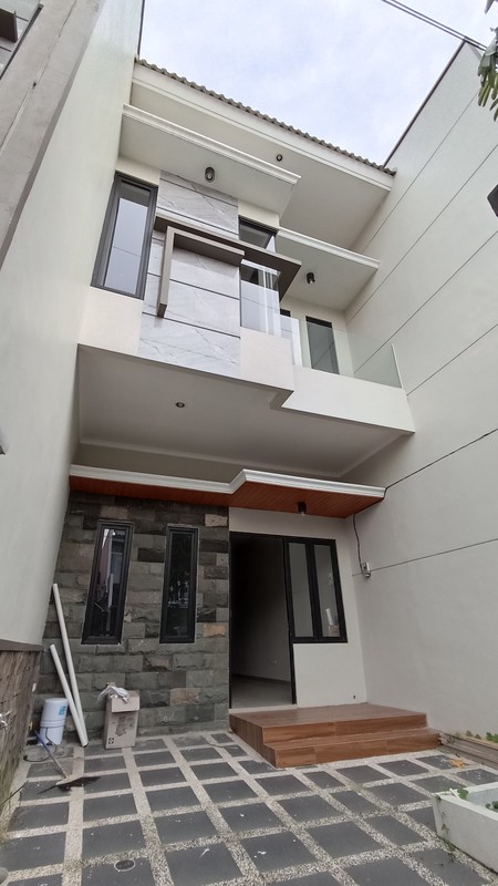 1 M-an Dijual Rumah Mulyosari Prima Utara  - NEW Baru Modern 2 Lantai Surabaya Timur dekat ITS, Pakuwon City , Galaxy Mall