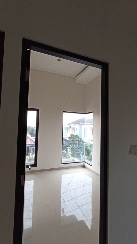 Dijual Rumah Mulyosari Prima Utara  - Baru Modern HOOK  2 Lantai Surabaya Timur dekat ITS, Pakuwon City , Galaxy Mall