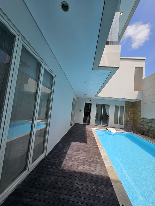 Disewakan Rumah Citraland Somerset Surabaya Private Pool Full Furnished Hunian Modern Mewah Golf Area Dekat Palimanan Golf, Universitas Ciputra, Ciputra Hospital, Hokky Buah