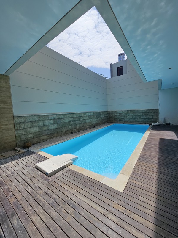 Disewakan Rumah Citraland Somerset Surabaya Private Pool Full Furnished Hunian Modern Mewah Golf Area Dekat Palimanan Golf, Universitas Ciputra, Ciputra Hospital, Hokky Buah