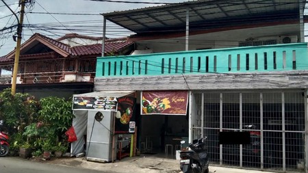Dijual Rumah Kos Daerah Perum Karawaci Tangerang Depan Jalan Siap Pakai SHM