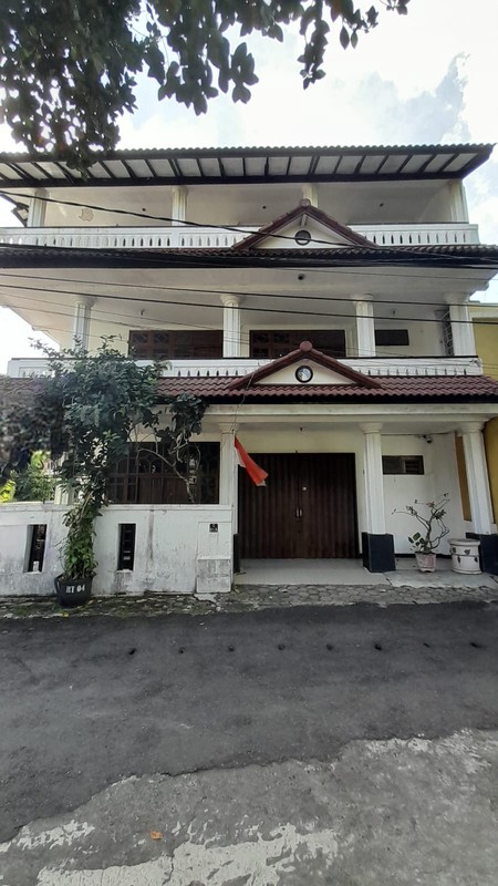 Rumah Dijual Lokasi Premium di Area Jalan Kaliurang - Condong Catur Depok Sleman 