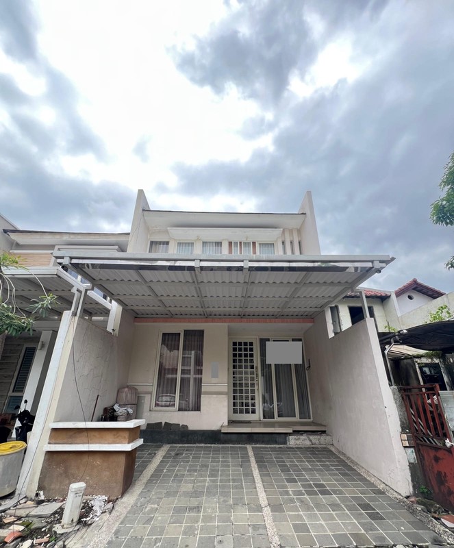 Jual dan Disewakan Rumah Cantik 2.5 Lantai Alam Hijau Citraland Surabaya Barat