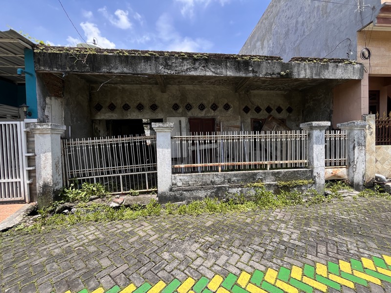 Rumah hitung tanah di Perumahan Pepelegi Indah Sidoarjo