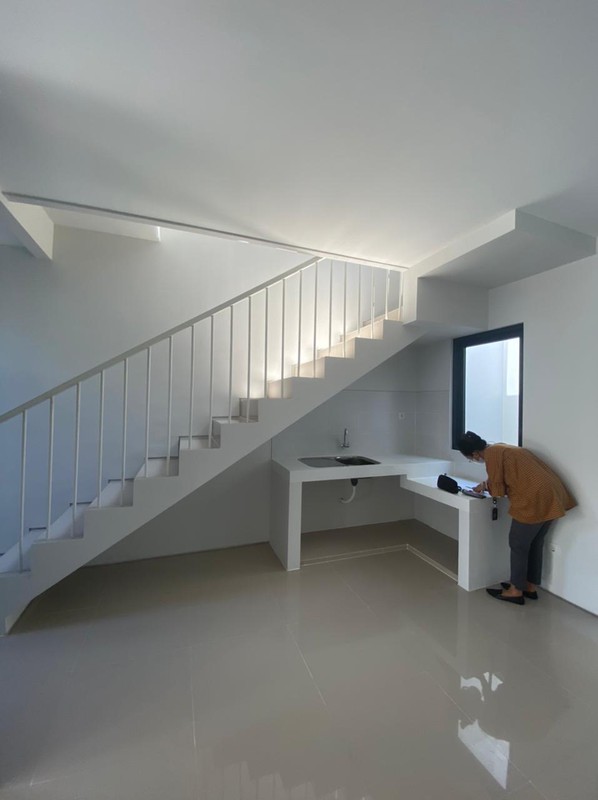 Jual Rumah 2 Lantai Royal Residence Serenade Surabaya Barat