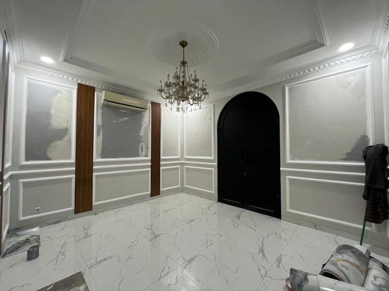 FOR SALE FULLY RENOVATED HOUSE