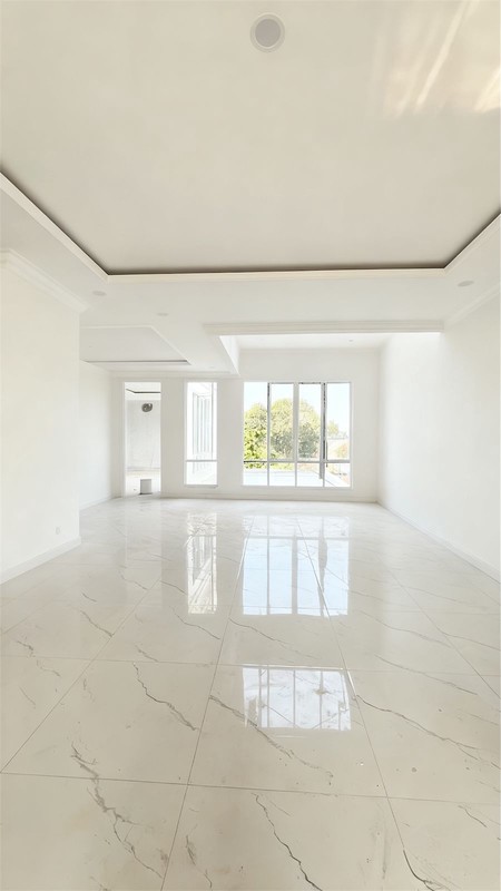 Rumah Baru Design American Classic + Lift + Mini Pool di Tebet Timur Jaksel