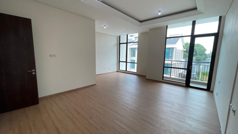 DIJUAL TOWNHOUSE MEWAH 4 LANTAI-PONDOK INDAH, JAKARTA SELATAN