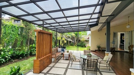 Villa Nyaman di Cipanas Dengan Udara Sejuk & Lokasi Strategis