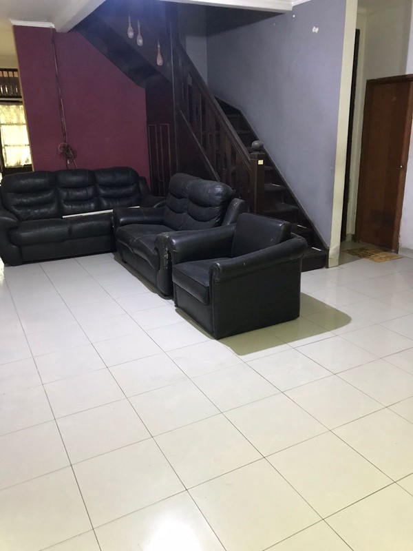 Rumah siap huni dalam perumahan di Bintaro