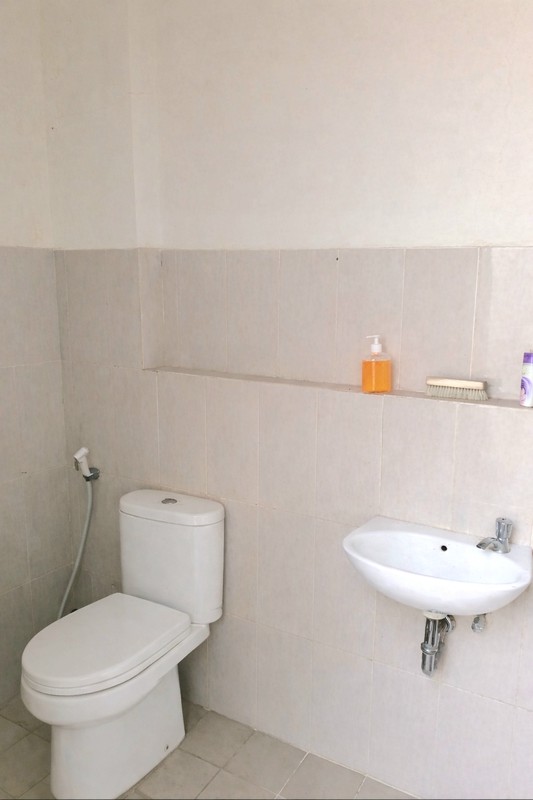 Ruko Empat Lantai di Gading Kirana Barat, Kelapa Gading. Rapih, bagus, siap pakai