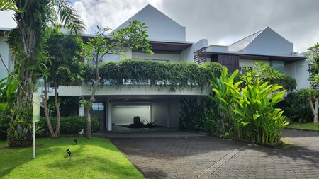 One Gate System Villa For Sale in Ungasan