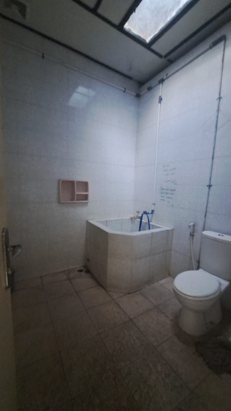 Disewakan Ruang Usaha Strategis Lokasi Ikonik Kranggan Hanya Selangkah ke Tugu Jogja, Gowangan, Jetis, Yogyakarta