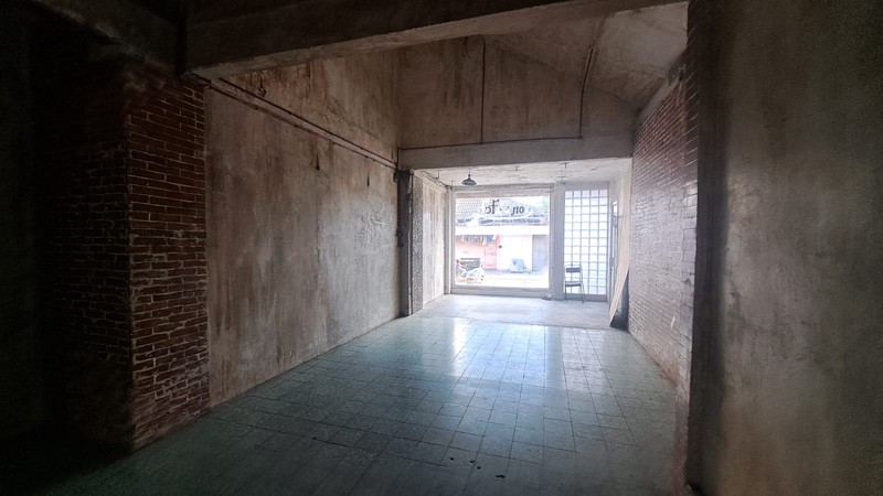 Disewakan Ruang Usaha Strategis Lokasi Ikonik Kranggan Hanya Selangkah ke Tugu Jogja, Gowangan, Jetis, Yogyakarta