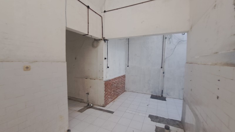 Disewakan Ruang Usaha Strategis Lokasi Ikonik Kranggan Hanya Selangkah ke Tugu Jogja, Gowangan, Jetis, Yogyakarta