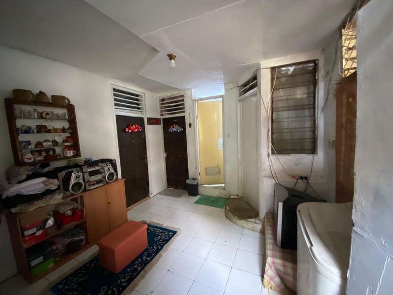 Harga Turun! Rumah Siap Huni di Lokasi Premium di Jakarta Selatan| 2 Lantai, SHM