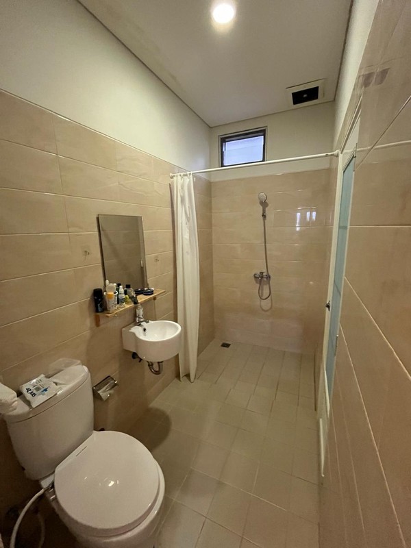 Rumah Bagus Siap Huni Janur Kuning